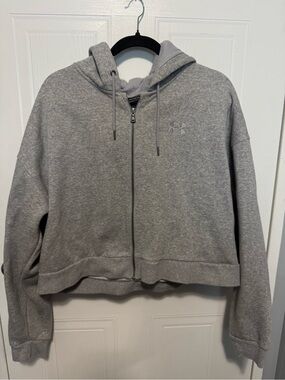 Under Armour Women's Light Gray Full-Zip Hooded Crop/Short Length Sweater